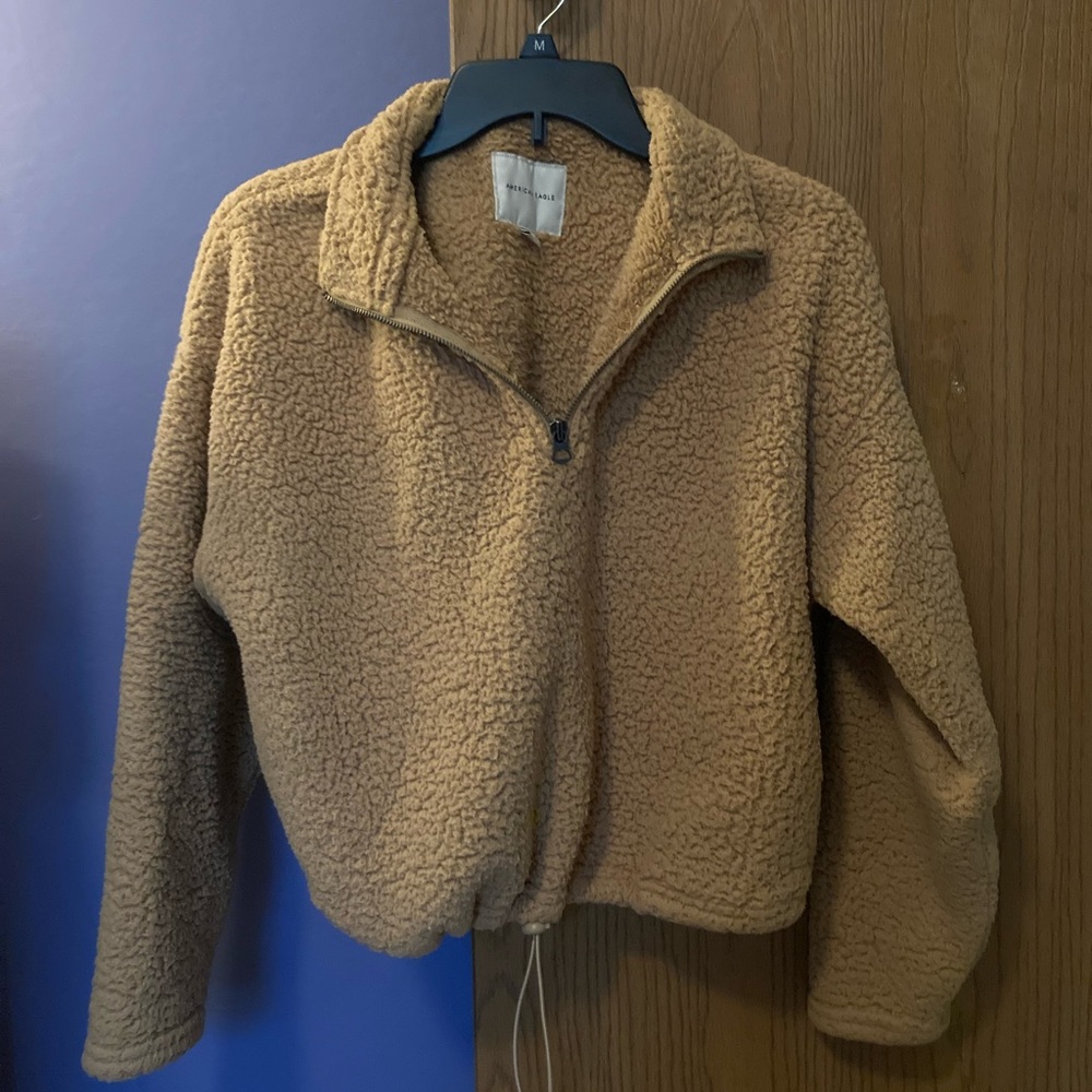 AE cropped sherpa